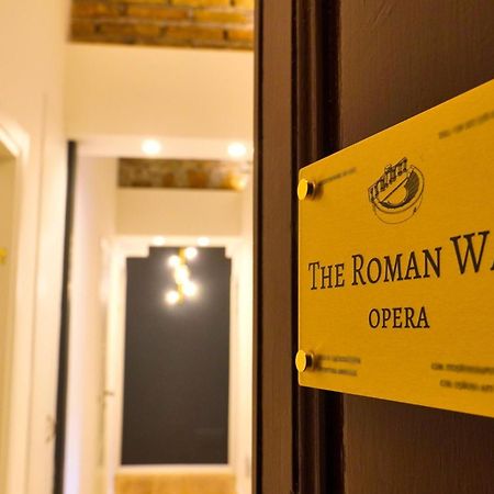 The Roman Way Opera エクステリア 写真