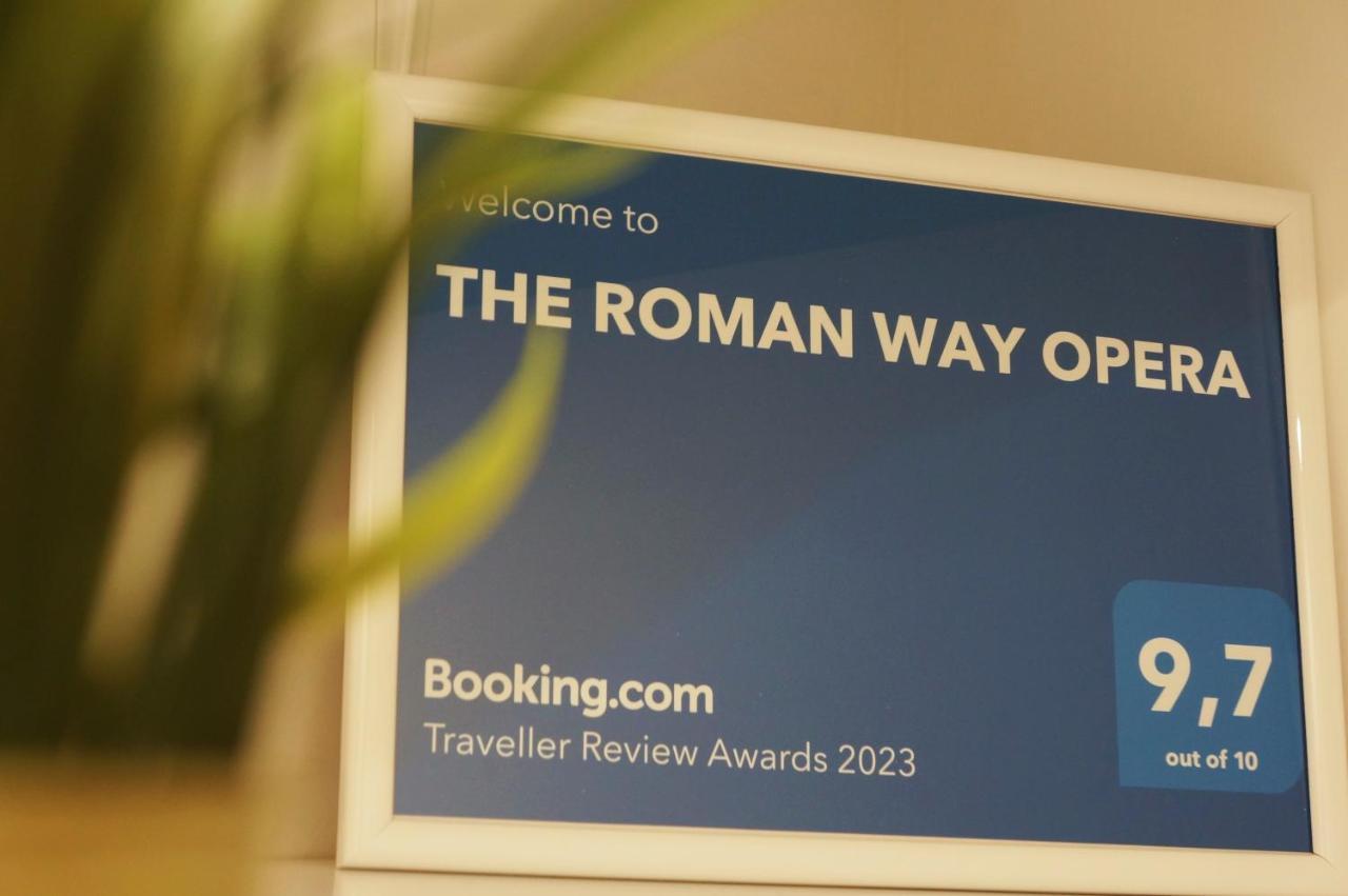 The Roman Way Opera エクステリア 写真