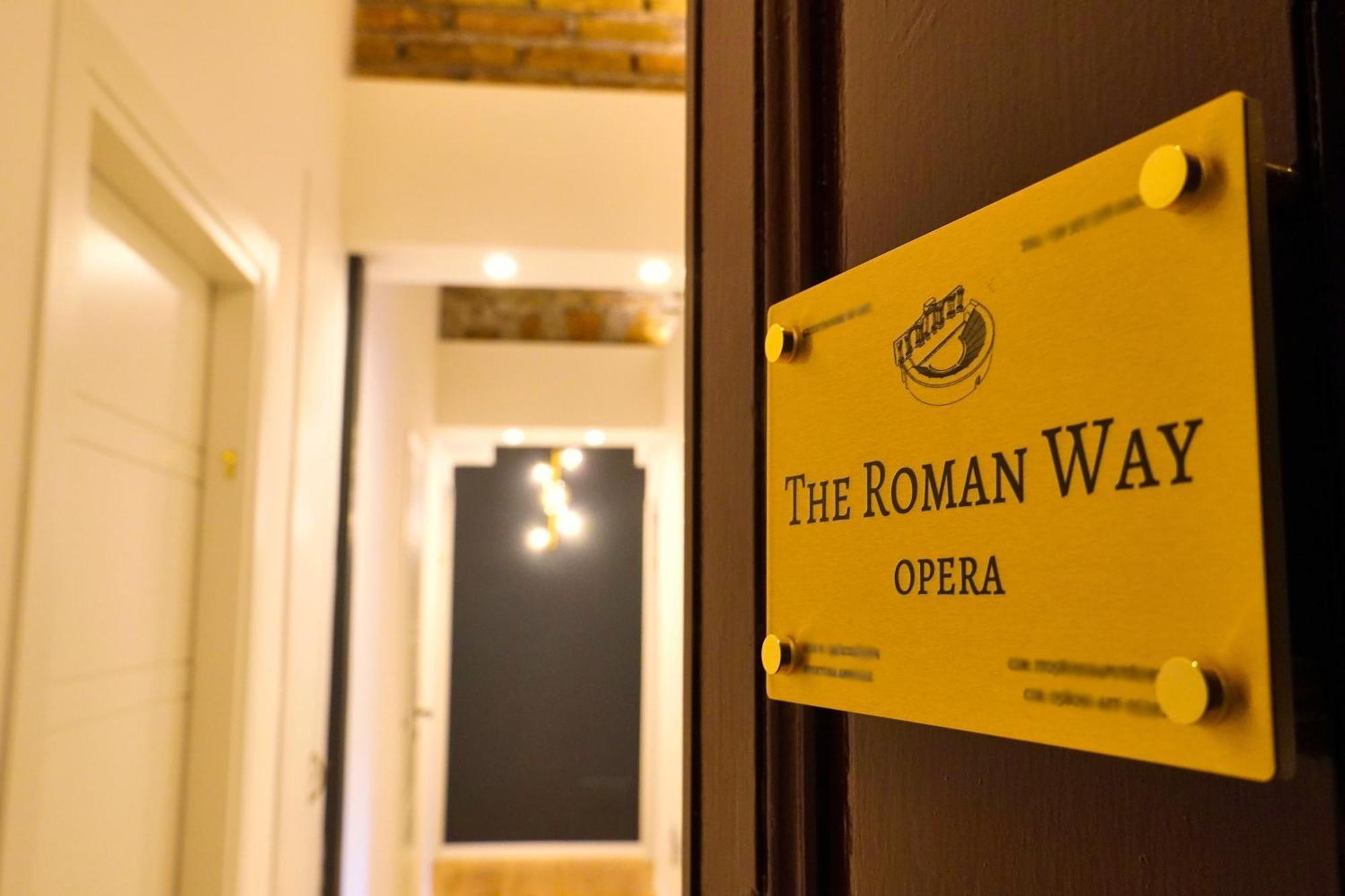 The Roman Way Opera エクステリア 写真